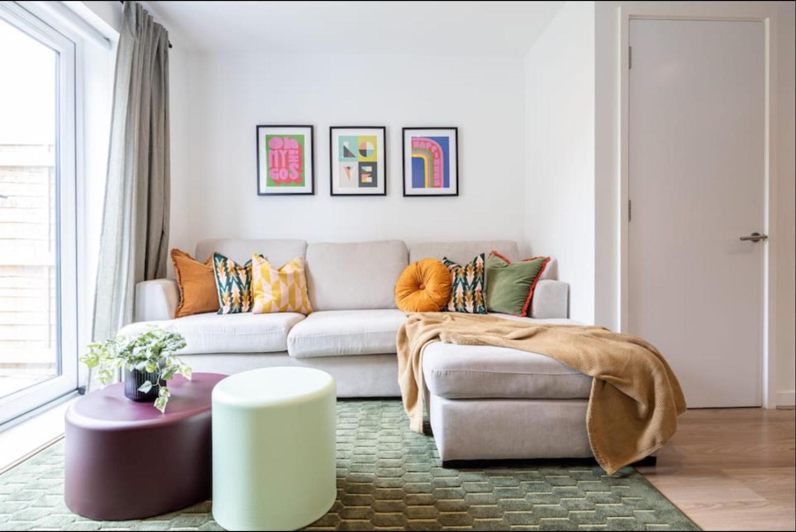 Elegance Retreat - 2 Bed Holiday Home With Parking Manchester Ngoại thất bức ảnh